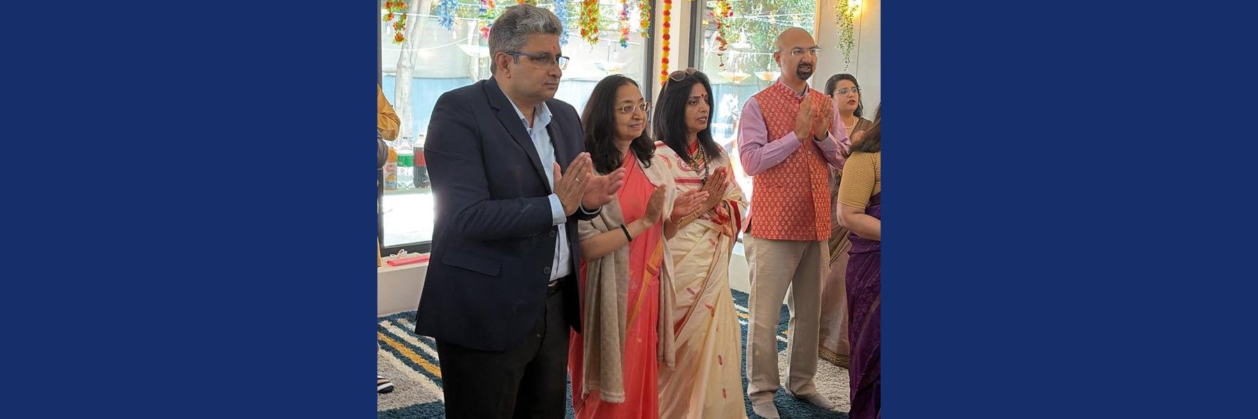 Ambassador Abhilasha Joshi and the Embassy team at the Navratri Aarti organised by Kalpataru Group in Santiago